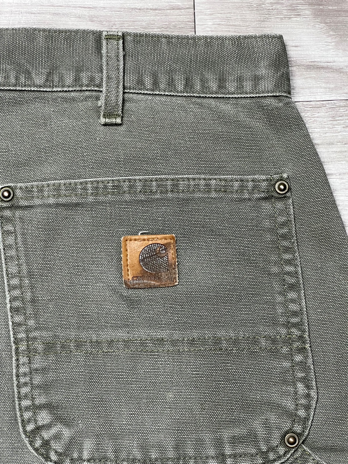 How to Date Vintage Carhartt by Its Tag